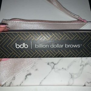 Billion dollar brow kit w/ marbled bag🖤